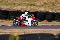 anglesey-no-limits-trackday;anglesey-photographs;anglesey-trackday-photographs;enduro-digital-images;event-digital-images;eventdigitalimages;no-limits-trackdays;peter-wileman-photography;racing-digital-images;trac-mon;trackday-digital-images;trackday-photos;ty-croes